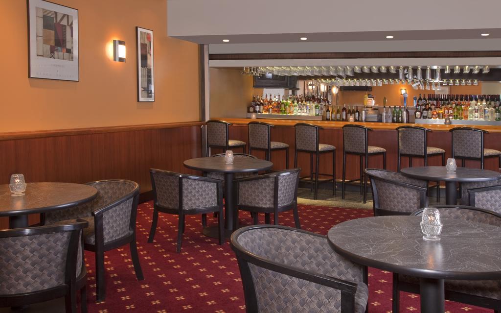 Conference Center At The Maritime Institute Hotel Linthicum Buitenkant foto